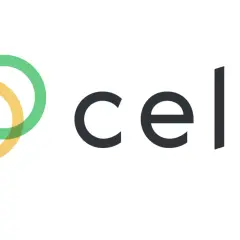 Das Logo von celo crypto: zwei überlappende Ringe in Grün und Gelb, daneben das Wort "celo" in dunkler Schrift.