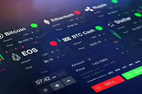 Kryptowährungs-Trading-Interface mit Bitcoin, Ethereum, EOS und BTC Cash. Der sxpc-Coin ist hier nicht sichtbar, aber die Preise schwanken.