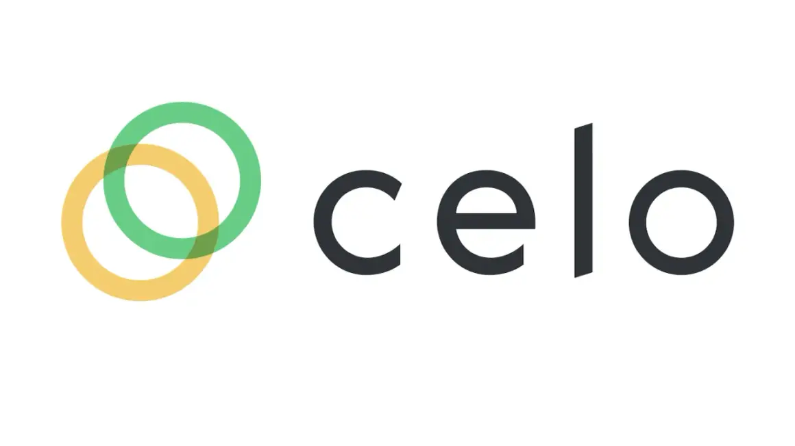Das Logo von celo crypto: zwei überlappende Ringe in Grün und Gelb, daneben das Wort "celo" in dunkler Schrift.
